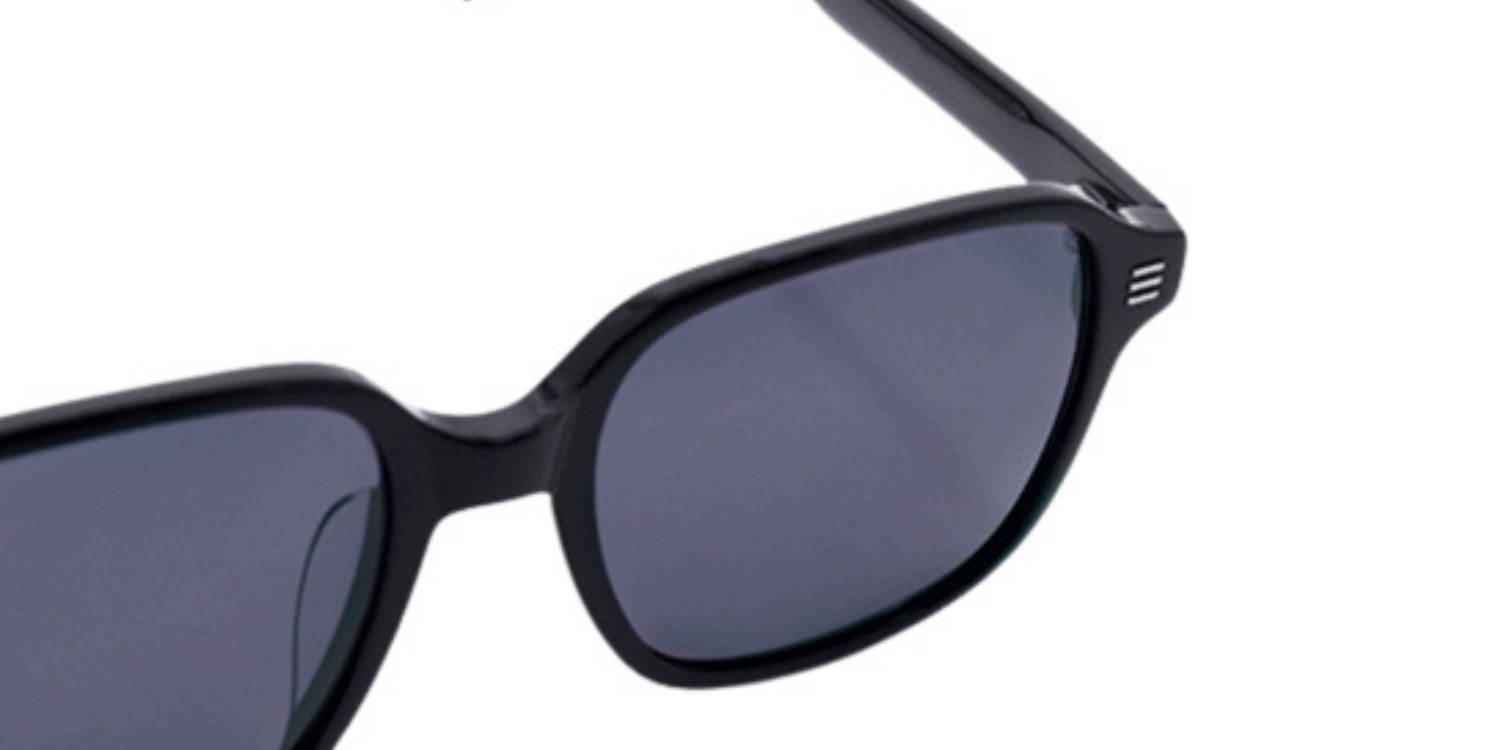 Full Rim Square Fashionista Classic sunglasses CH A 10263